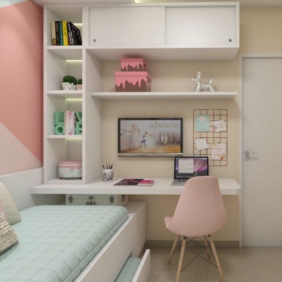 Bàn học trẻ em bằng nhựa - Một sự lựa chọn hoàn hảo cho trẻ em 7 Bàn học nhựa trẻ em